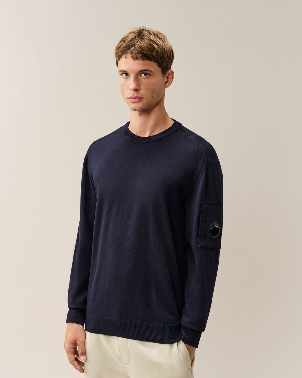 Maglione in lana merino extrafine 21CMKN069A 005528A 888 TOTAL ECLIPSE CP COMPANY 