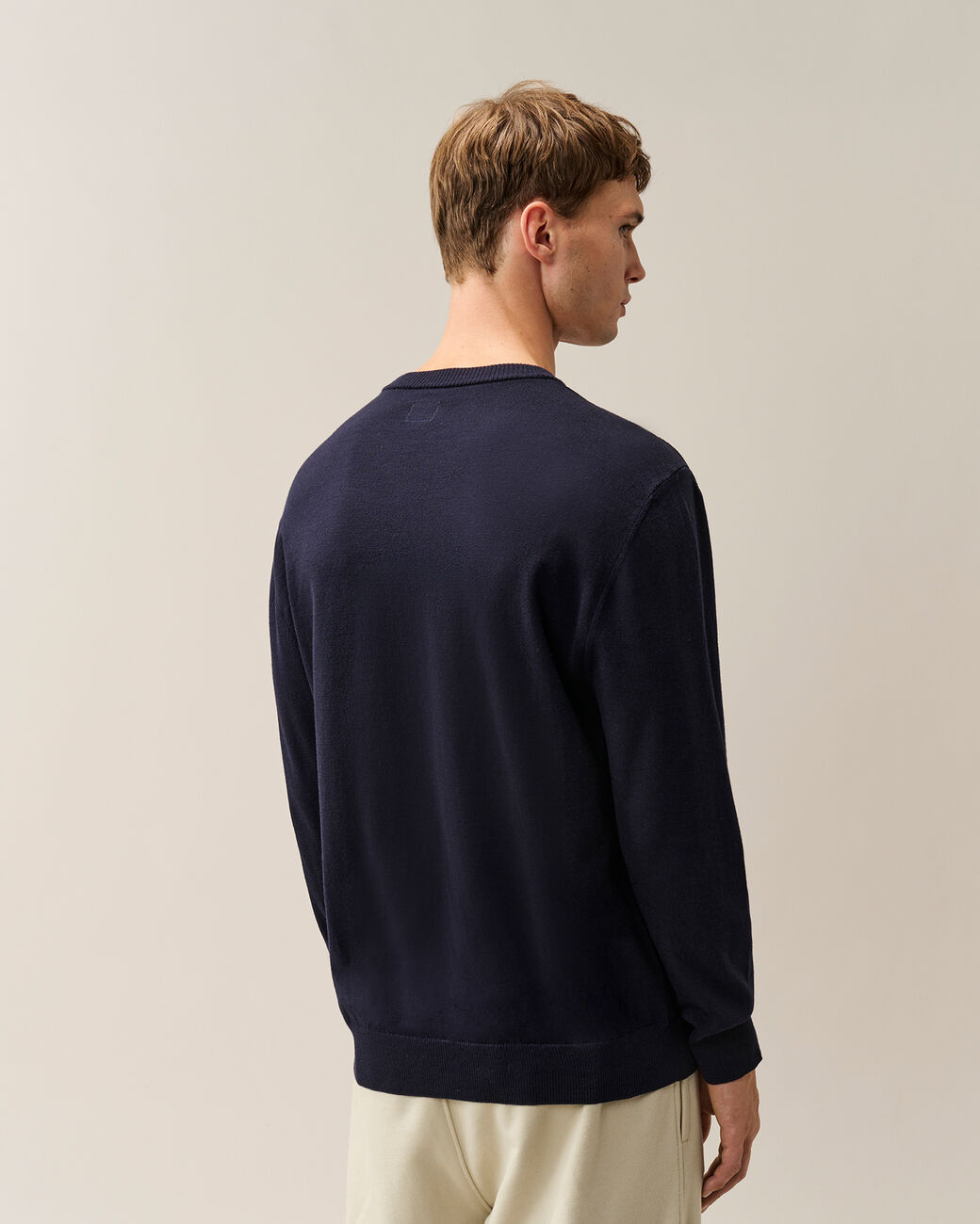 Maglione in lana merino extrafine 21CMKN069A 005528A 888 TOTAL ECLIPSE CP COMPANY 