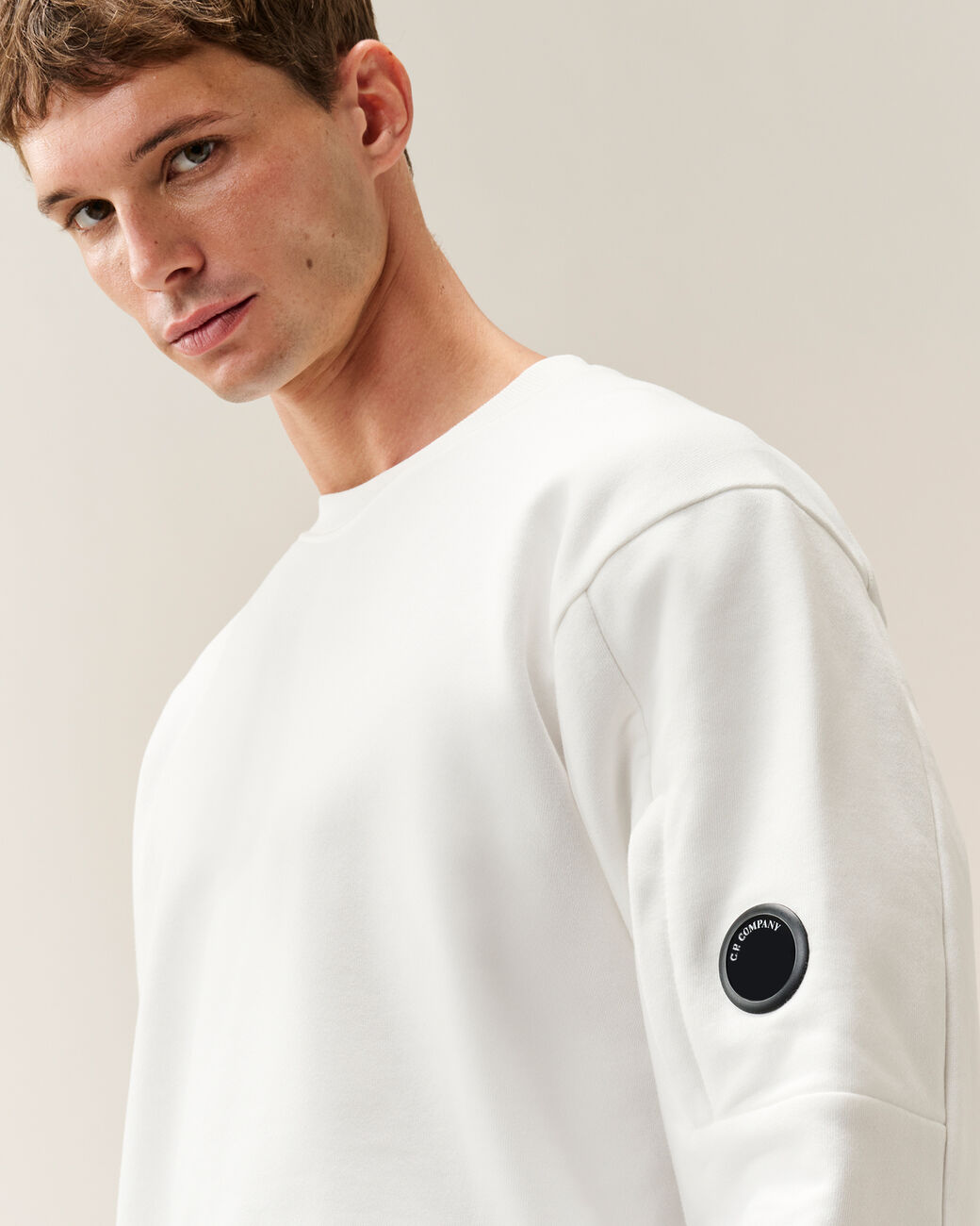 felpa con lente iconica RCCMSS713A 005086W 103 GAUZE WHITE CP COMPANY 