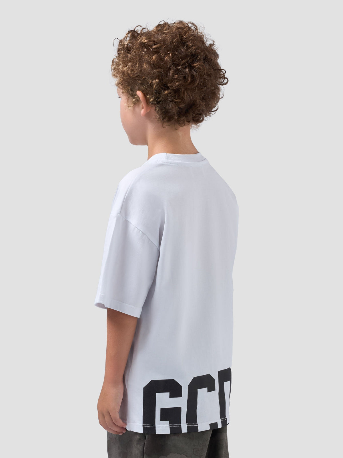 t-shirt con logo al fondo Z0UJQC587J105 100B GCDS 