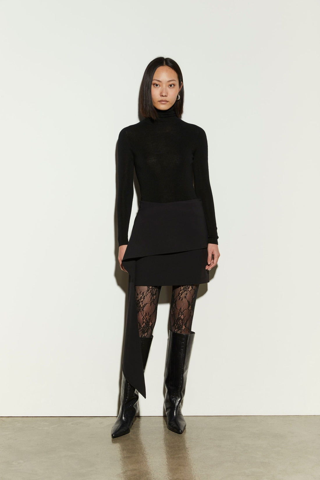 minigonna con strappo laterale IS26FW-G192-T022 900 BLACK ISABELLE BLANCHE PARIS 