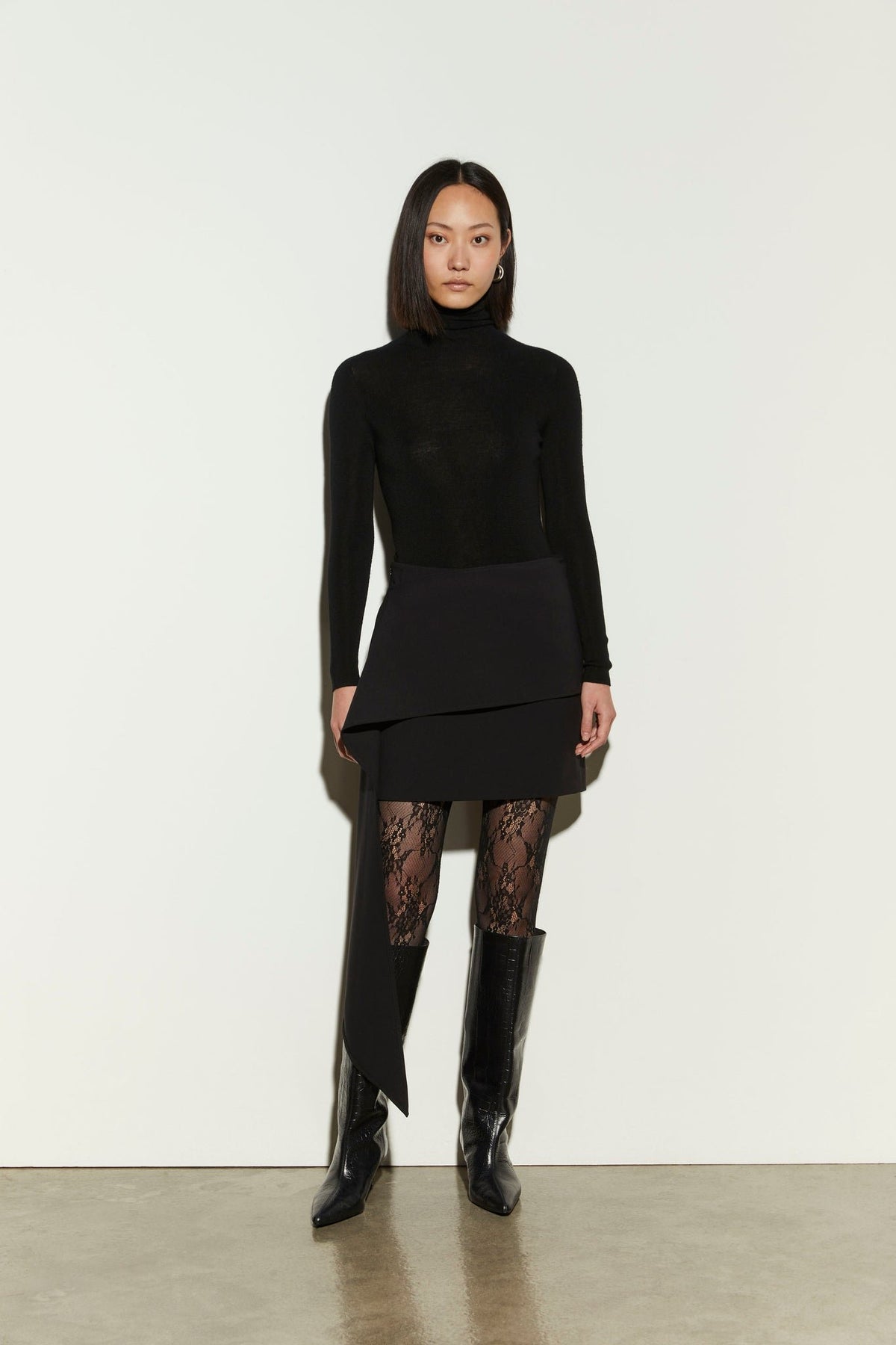 minigonna con strappo laterale IS26FW-G192-T022 900 BLACK ISABELLE BLANCHE PARIS 