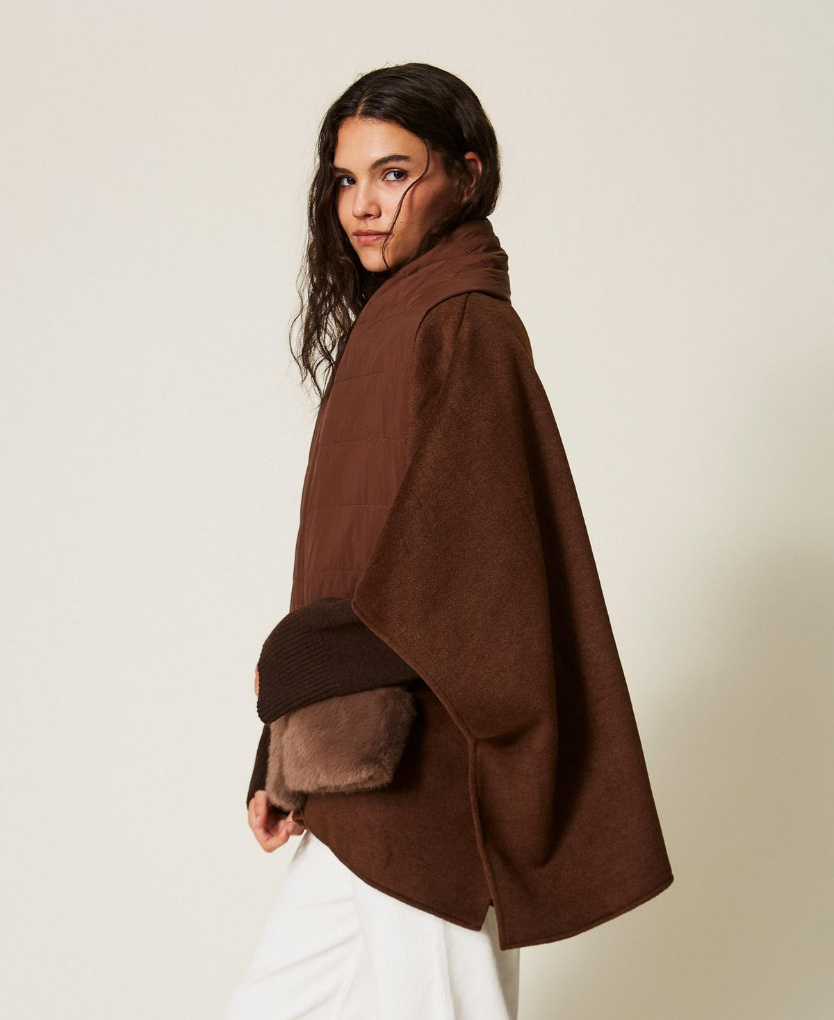 poncho in panno con sciarpa 262TO5510 13411 TWINSET 