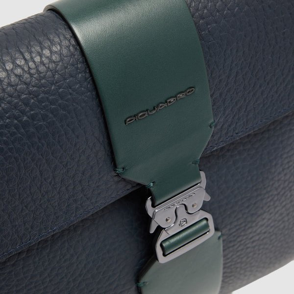 pochette pc 13 in pelle AC7260W151 BLUVE PIQUADRO 