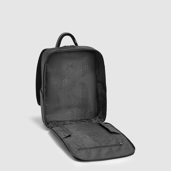 zaino porta pc 15,6 2 comparti in pelle CA7263W151 N PIQUADRO 