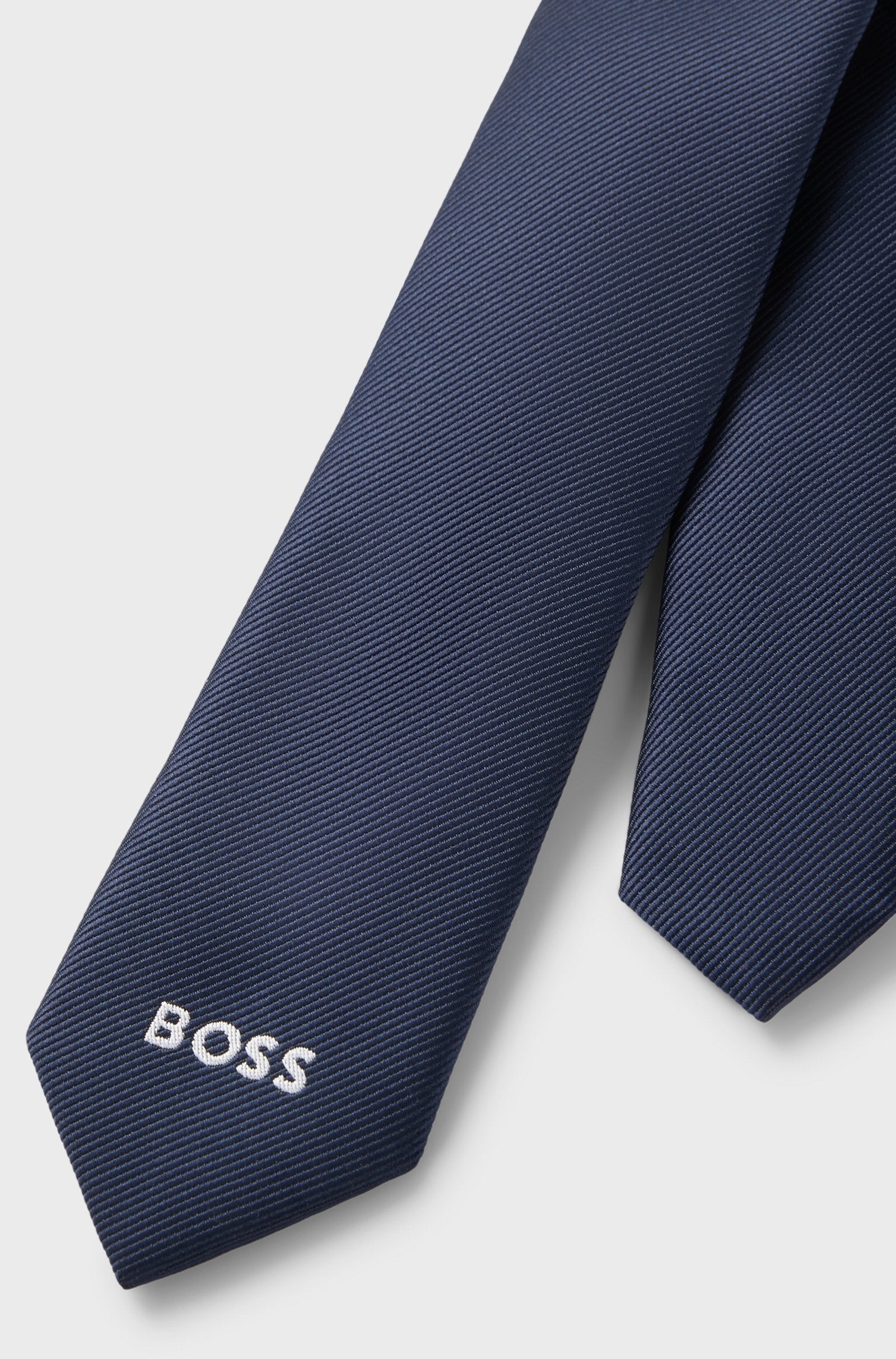 cravatta pre-annodata J52276 849 BOSS 