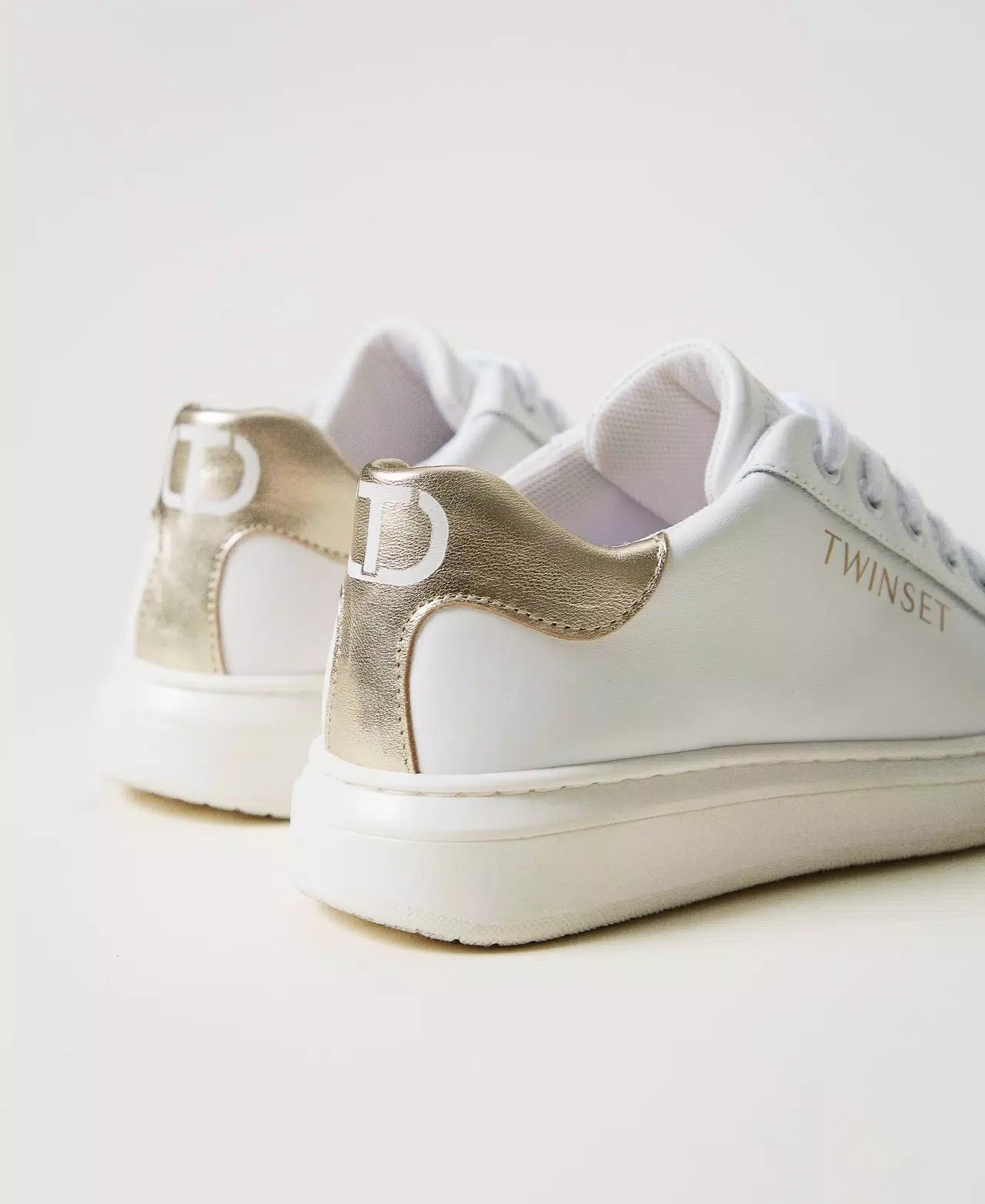 sneakers in pelle laminata 251GCJ010 12173 TWINSET GIRL 