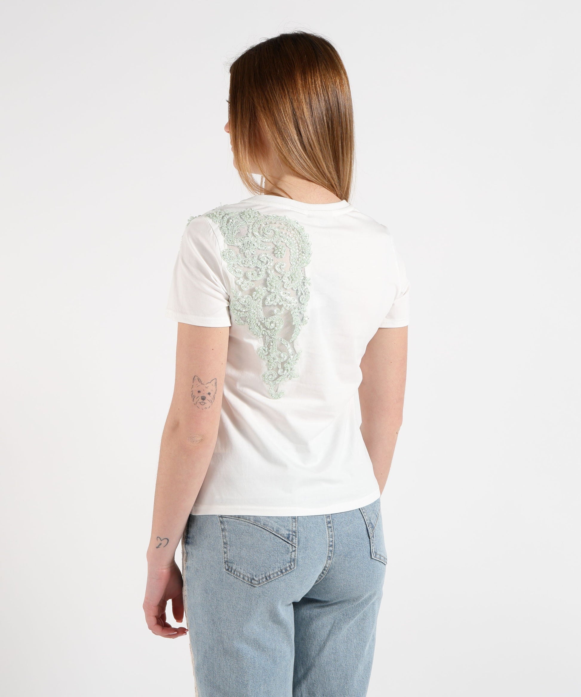 t-shirt con inserto e perline A26SSTS18 U.V. AMOSA 