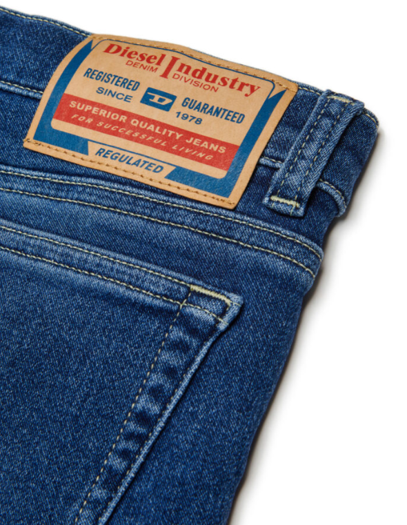 jeans a zampa in denim J00989 KXBR0 K01 DIESEL 