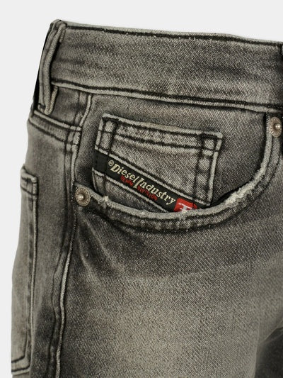 jeans in denim J00994 KXBRT K02 DIESEL 