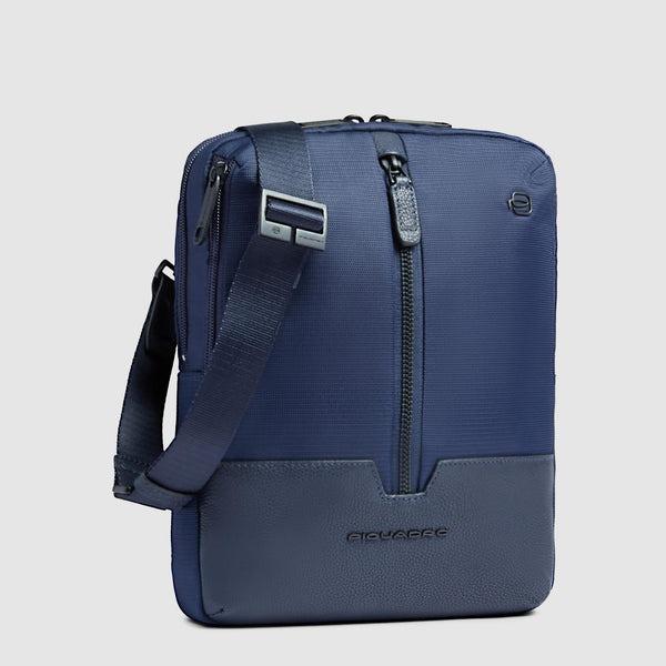 borsello porta ipad CA1816W138 BLU PIQUADRO 