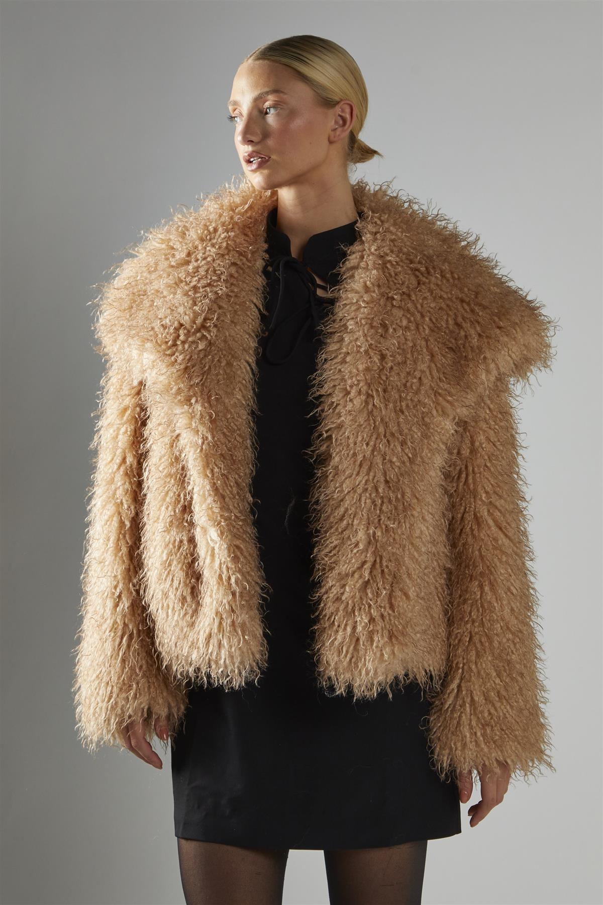 cappotto in pelliccia sintetica AN5324 CARAM GLAMOROUS 