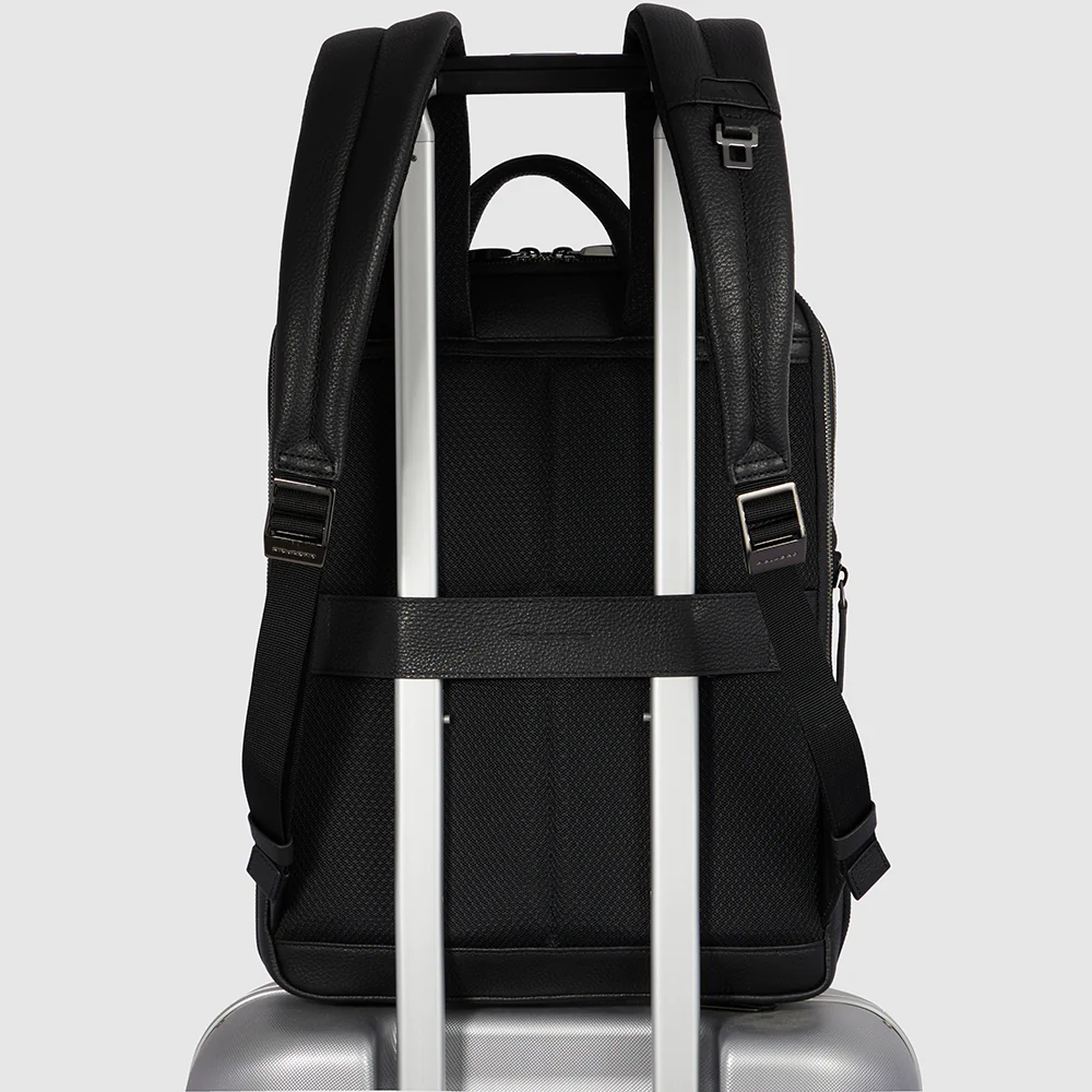 Zaino sottile in pelle CA6311MOS N PIQUADRO 