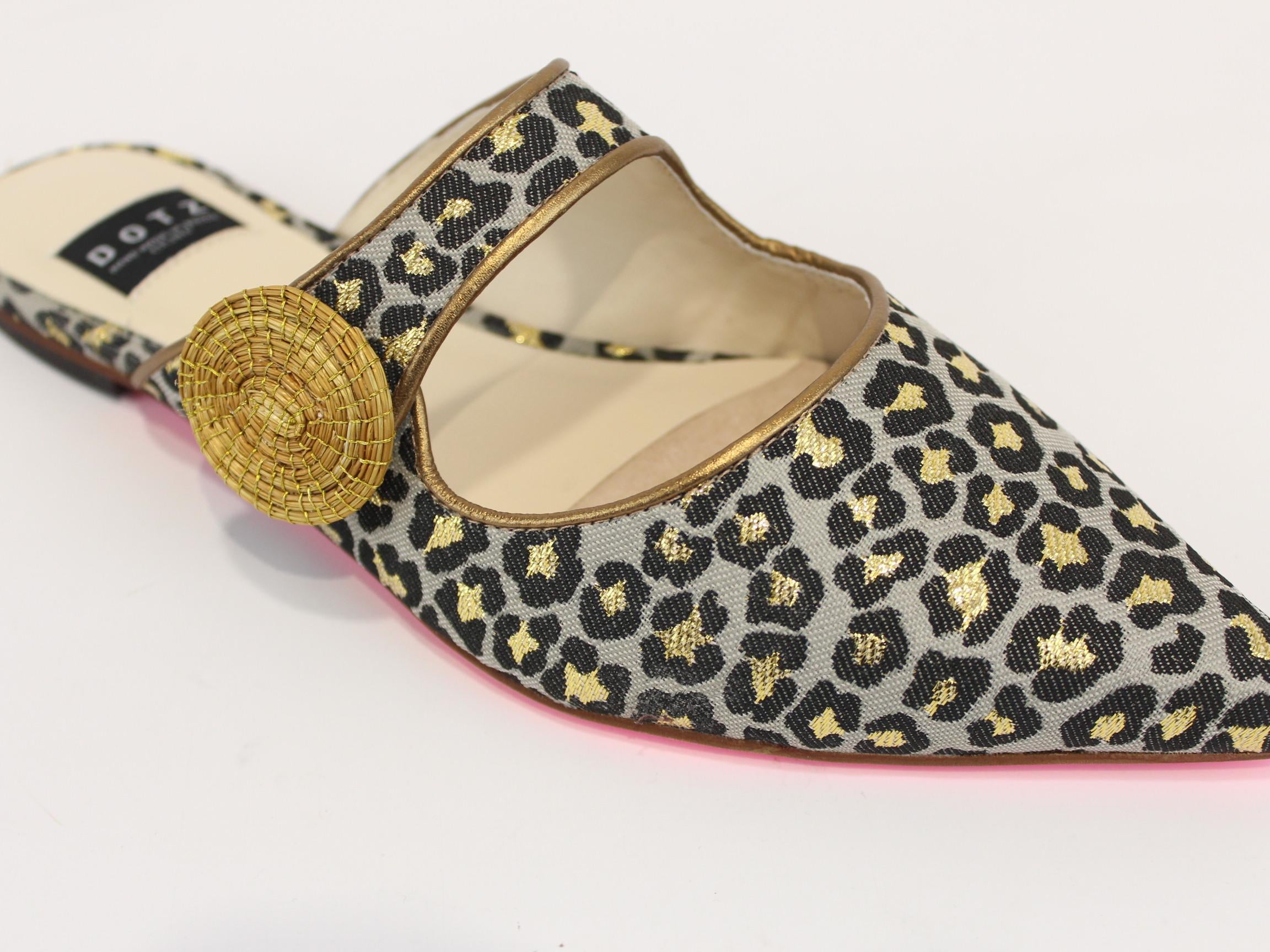 sandalo nakuru NAKURU UNI DOTZ 