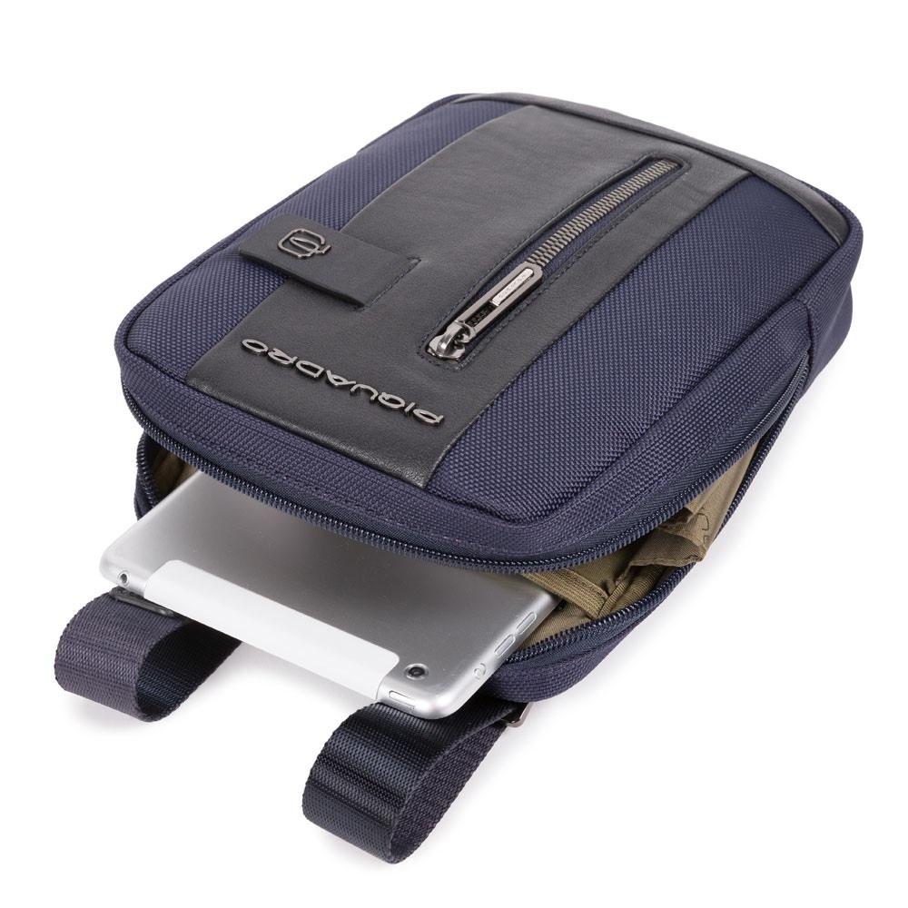 Borsello in tessuto riciclato CA3084BR2 BLU PIQUADRO 
