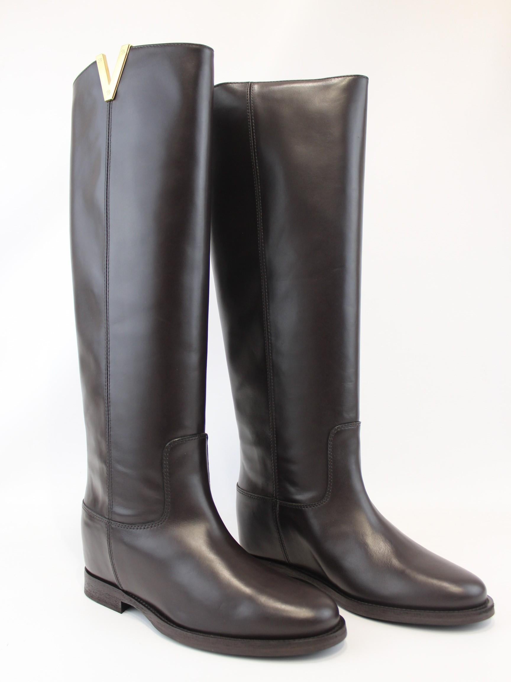 stivale in pelle liscia con V 2568 PELLE TESTA DI MORO VIA ROMA 15 