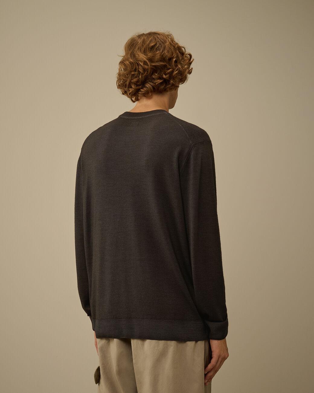 maglione in lana merino 19CMKN024A 003247F 978 CP COMPANY 