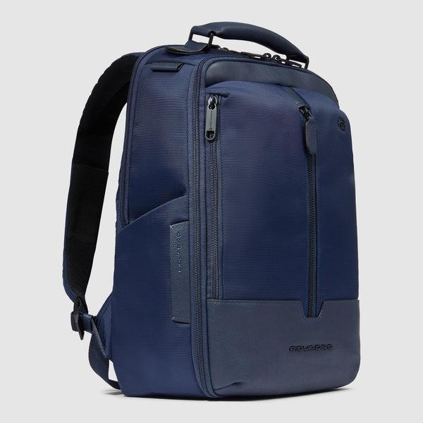 zaino da viaggio in tessuto riciclato CA6823W138 BLU PIQUADRO 