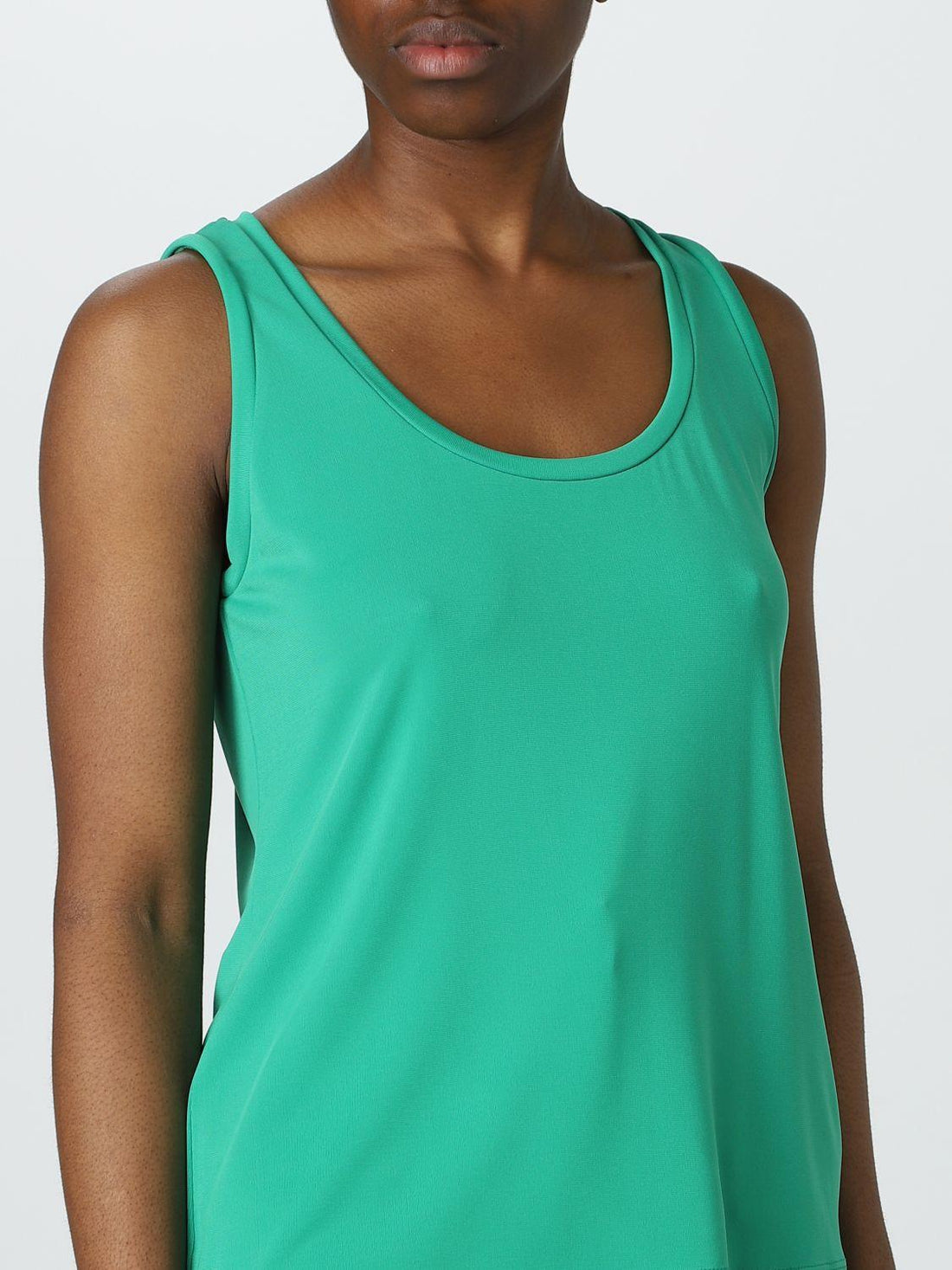 top hanita H.M2612.3614 V005.VERDE HANITA 