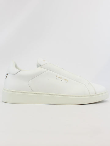 Sneakers con logo oro 3932Q511 253821 02 MANUEL RITZ 