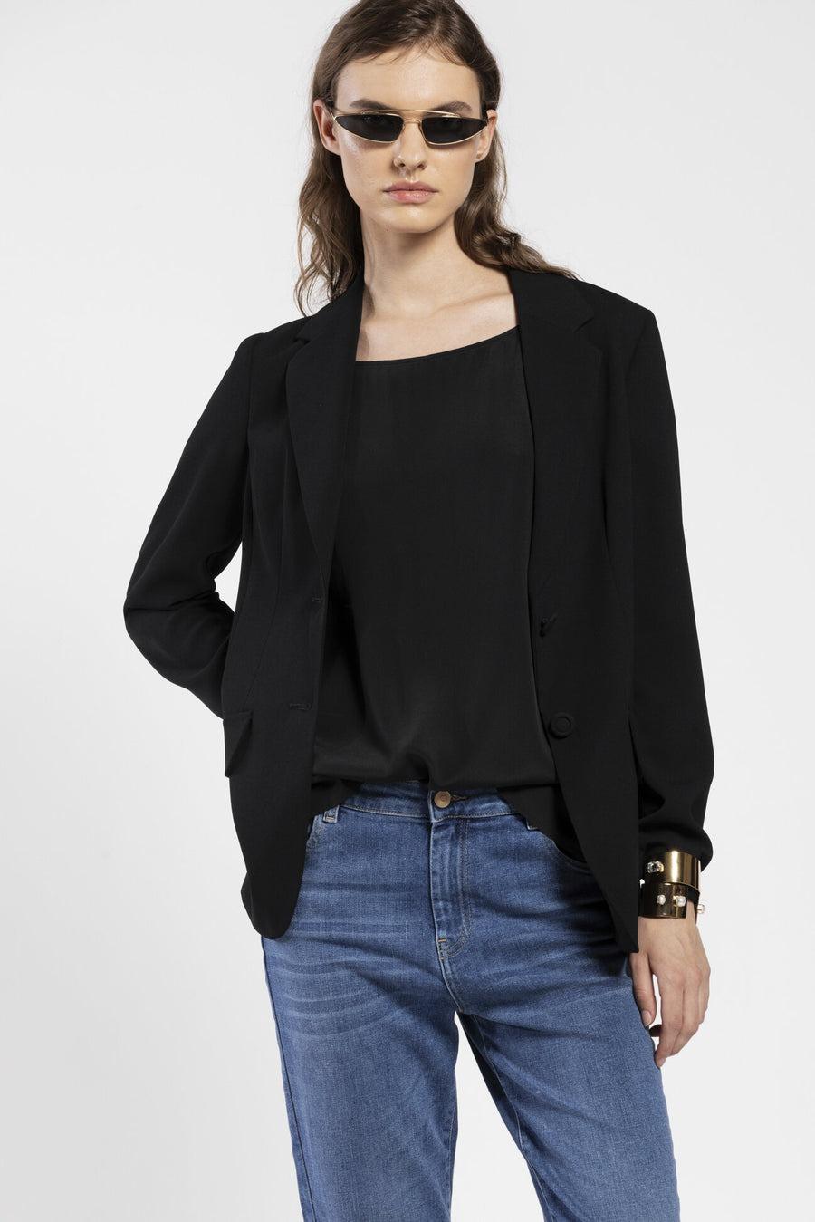 blazer in crepe satin IRAB07 10 CARLAG 