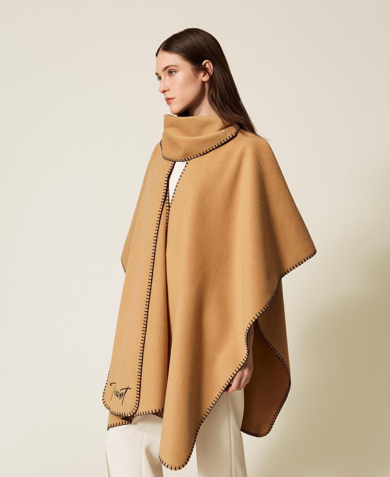 poncho in panno con sciarpa 252TO5170 12918 TWINSET 