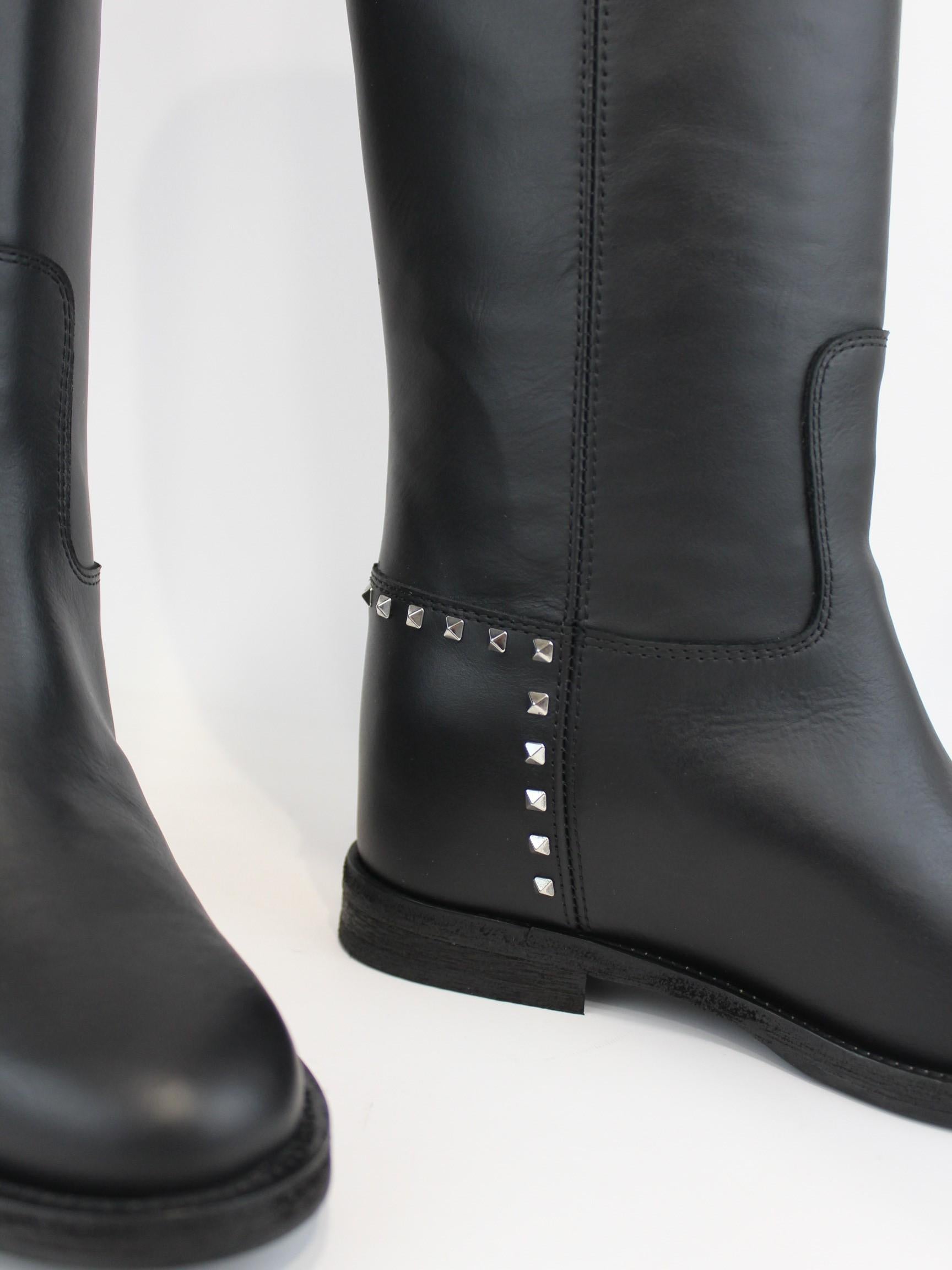 stivali in pelle con borchie 2852 NERO VIA ROMA 15 