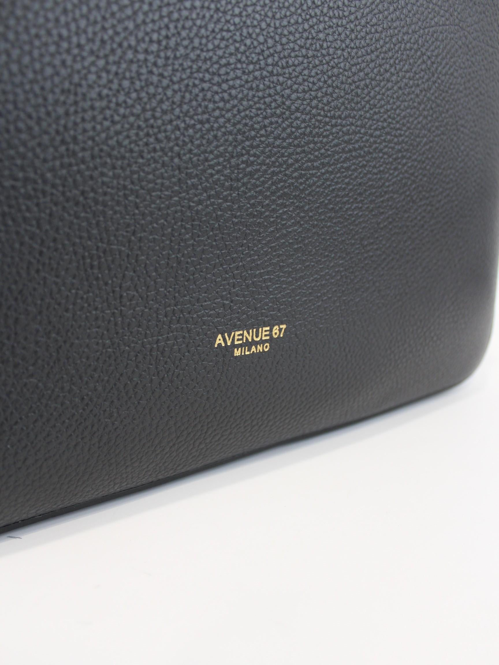 borsa essential ESSENTIAL NERO AVENUE 67 