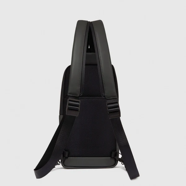 zaino monospalla idrorepellente CA6466C2OW N PIQUADRO 