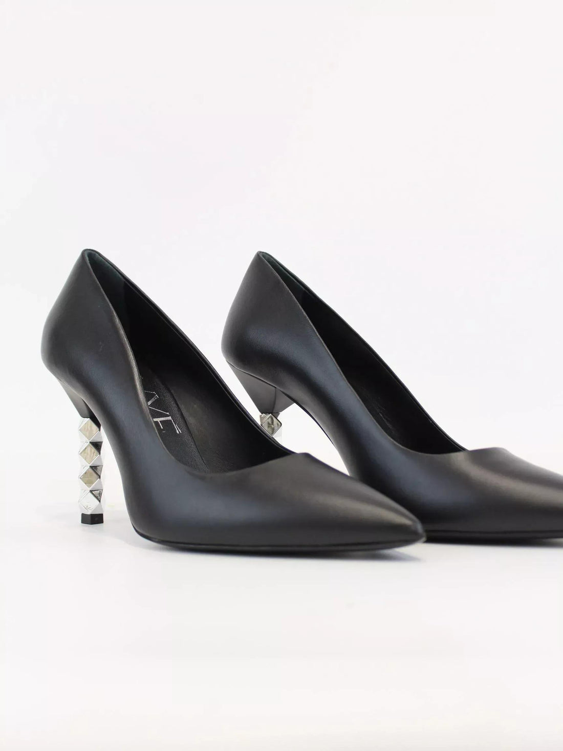 decollette con tacco squadrato EG700 NERO OVYE' 