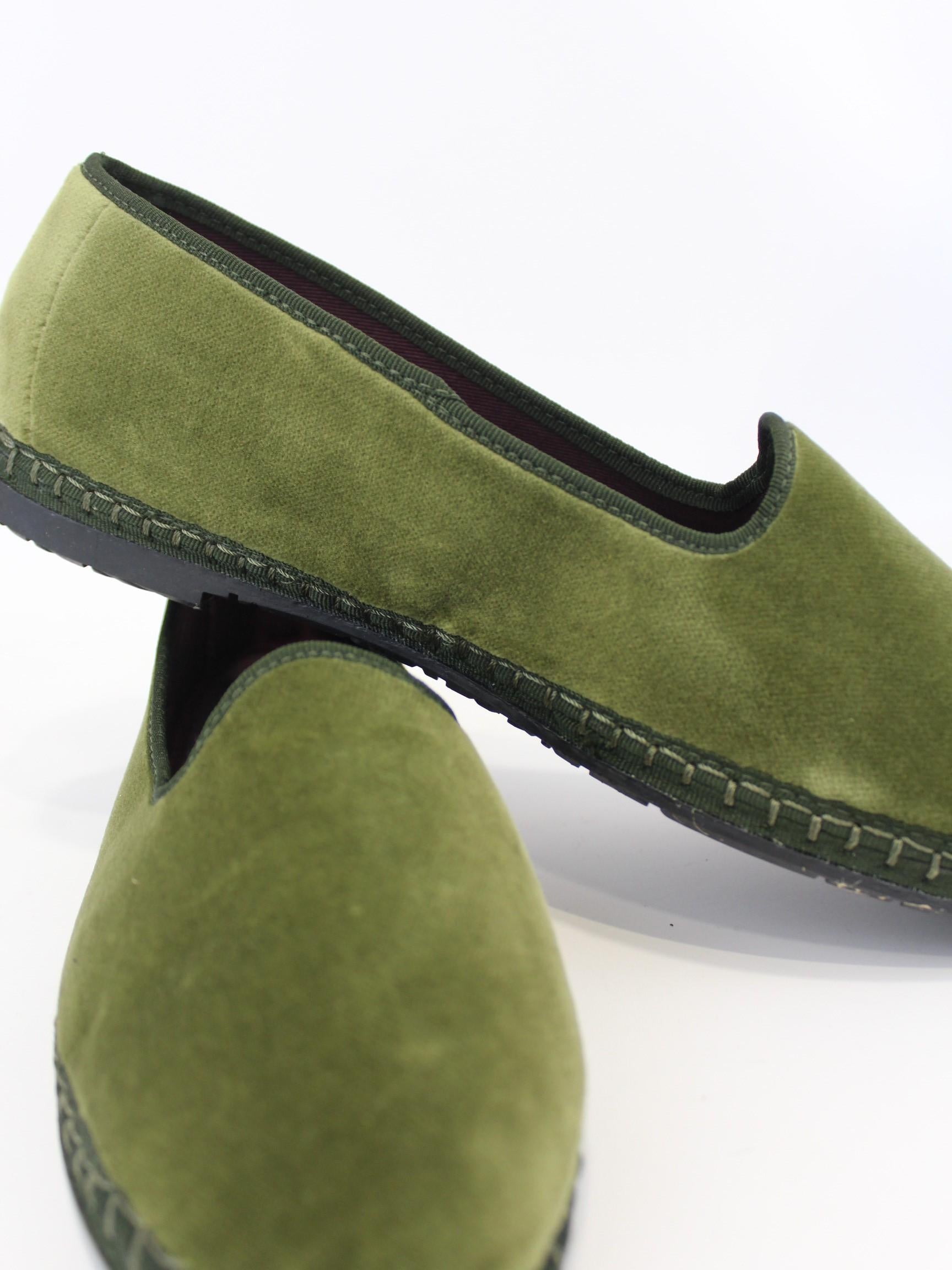 scarpa bassa in velluto TRIS KAKI FLABELUS 
