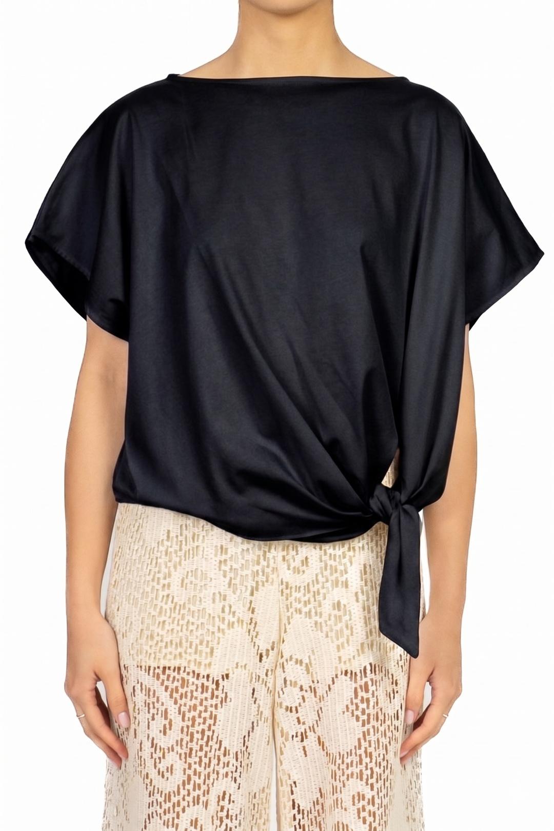 t-shirt con nodo frontale UAB0350 NERO VICOLO 