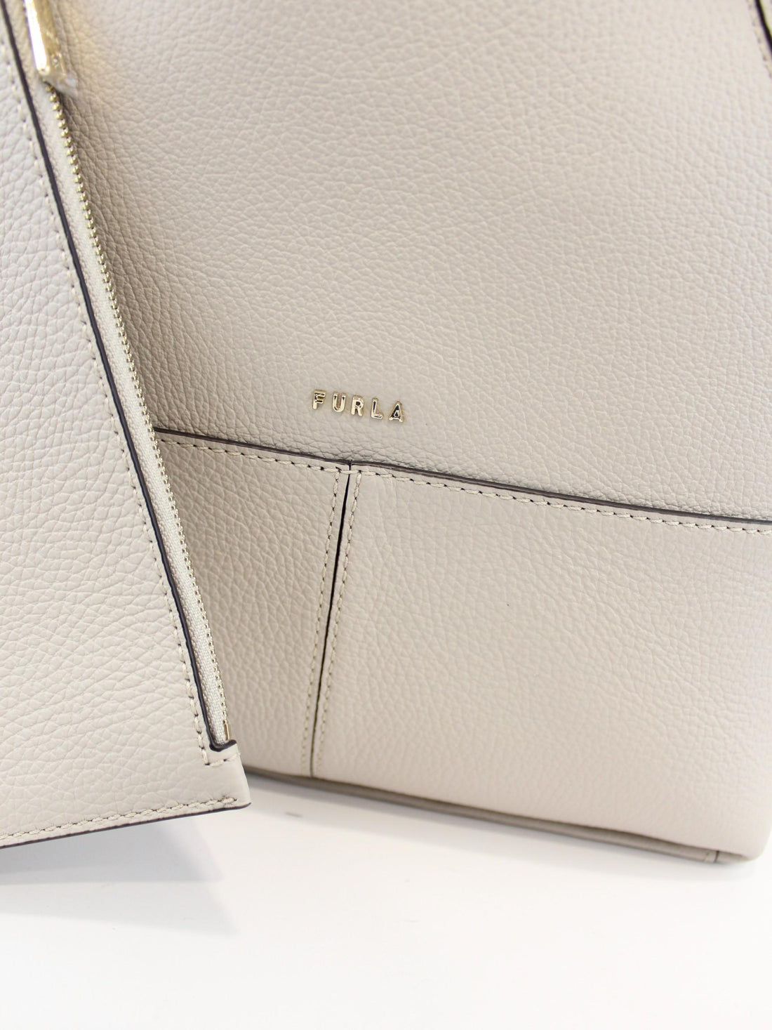 borsa tote con pochette WB01912 HSF000 VANIGLIA FURLA 