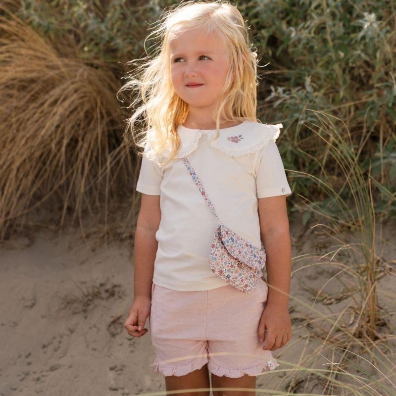  CL260210 CREME LITTLE DUTCH 