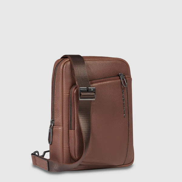 Borsello con scompartimento interno CA3084S134 M PIQUADRO 