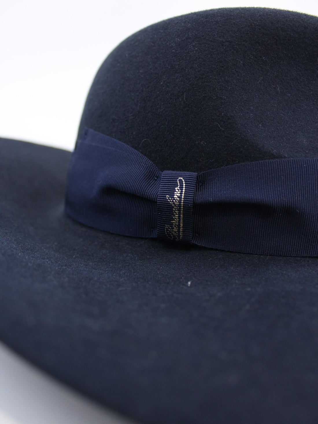 cappello sophie in feltro lana fine 450010 42C0 BORSALINO 