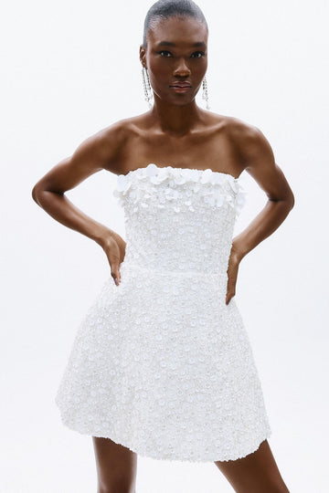 abito corto con applicazioni A4860 WHITE ALLURE 