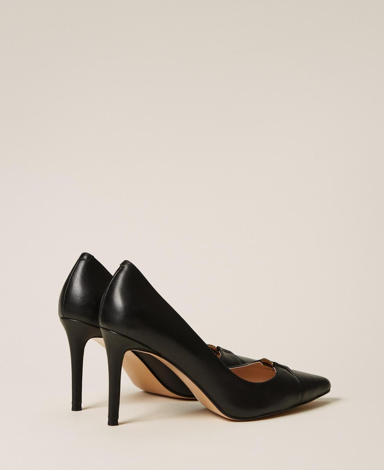 dècollettè alte in pelle 261TCP030 00006 TWINSET 