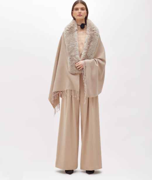 stola con collo faux fur PF5016T0300 14300 Blugirl 
