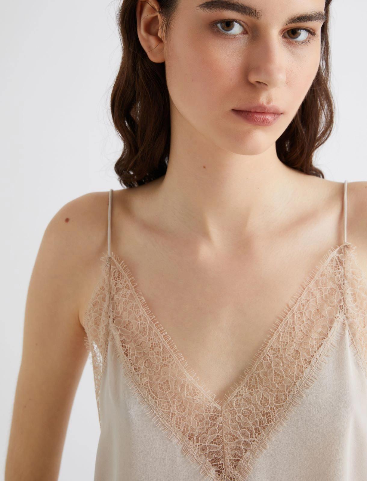 top con pizzo in seta SPUMA 004 MARella 