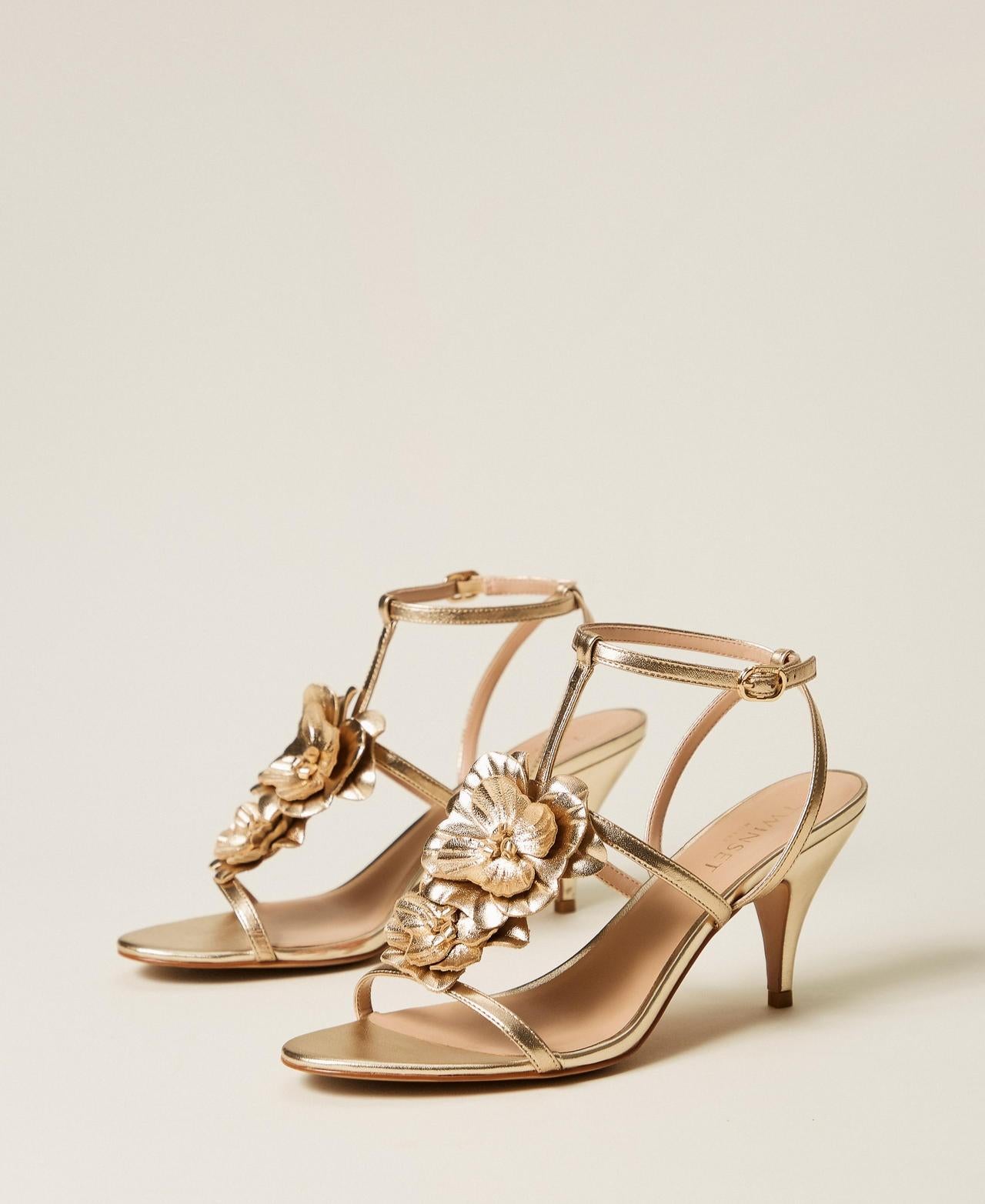 Sandalo in pelle con fiore 261TGT082 10366 TWINSET 