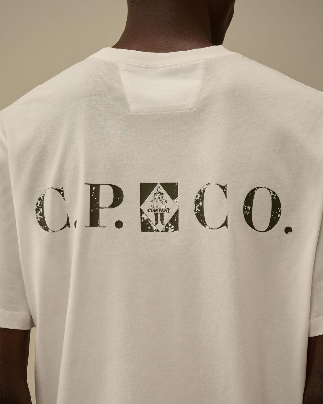 t-shirt con maxi logo schiena 19CMTS104A 005100W 103 CP COMPANY 
