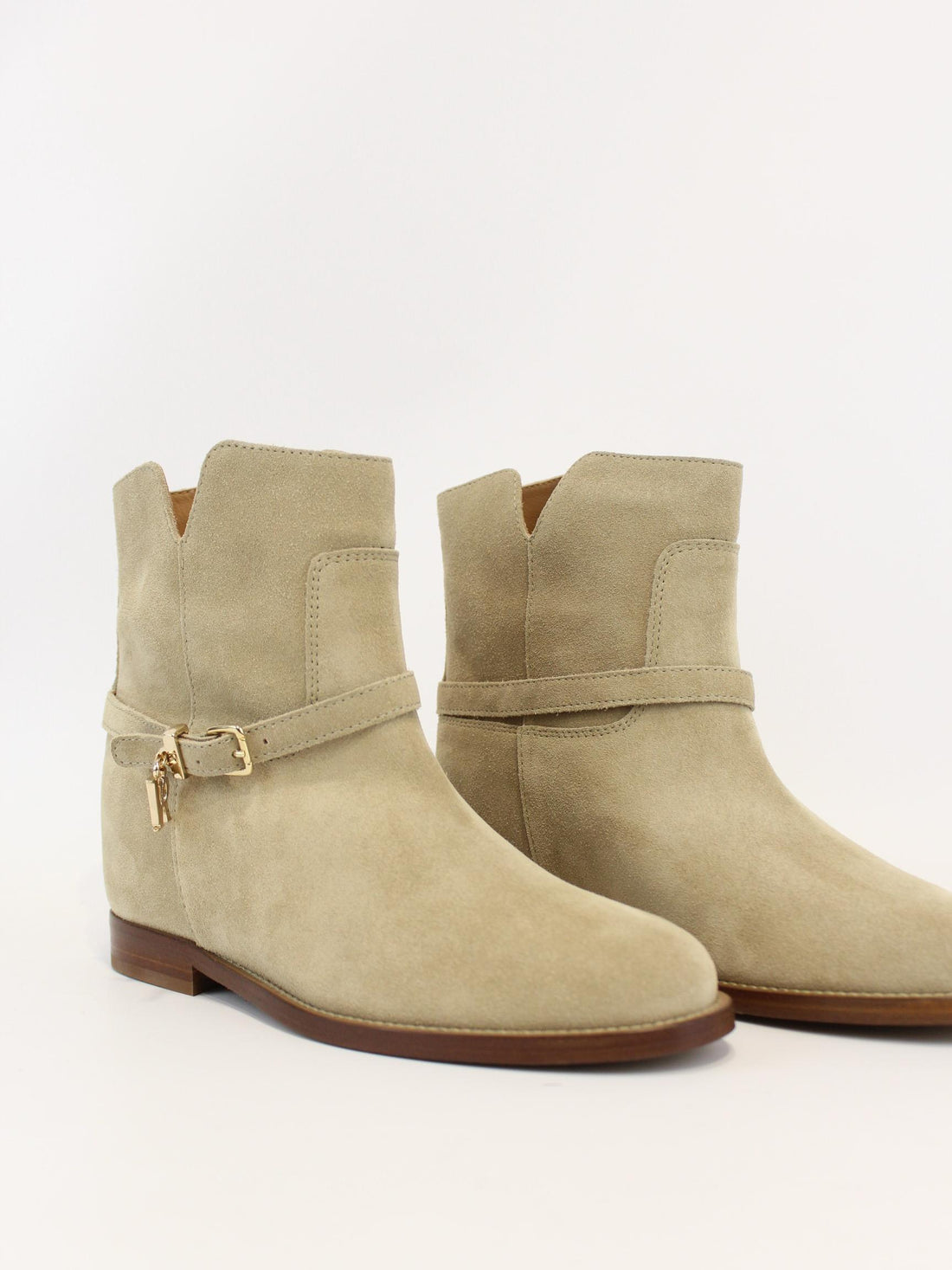 stivaletto con ciondolo logo 4398 FANGO VIA ROMA 15 