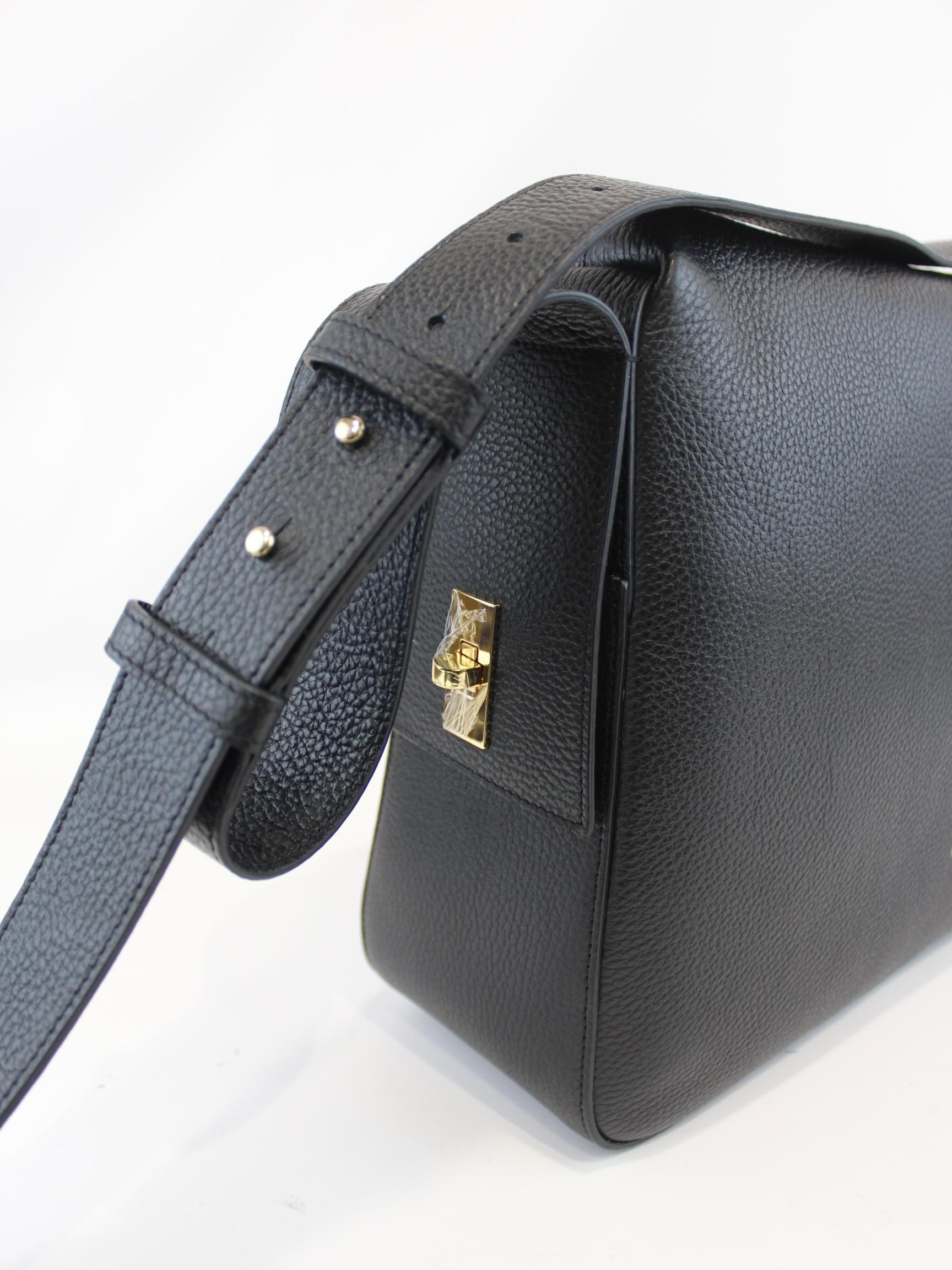 borsa essential ESSENTIAL NERO AVENUE 67 