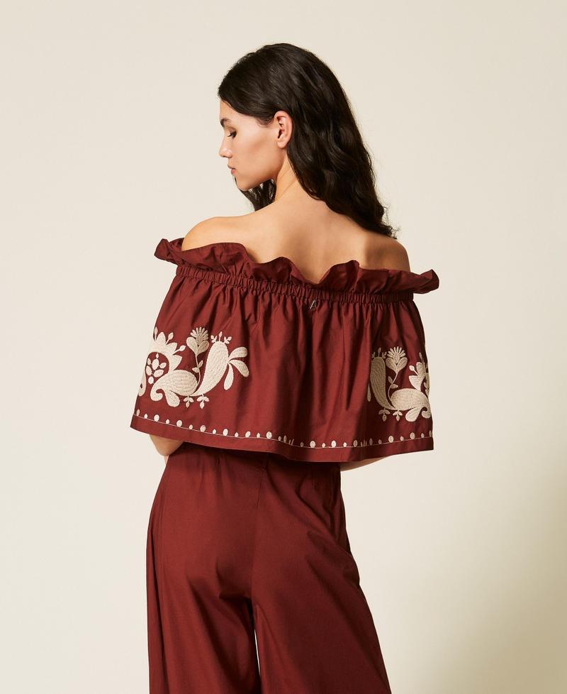 top in popeline con ricami scollo 261AT2042 00260 TWINSET ACTITUDE 