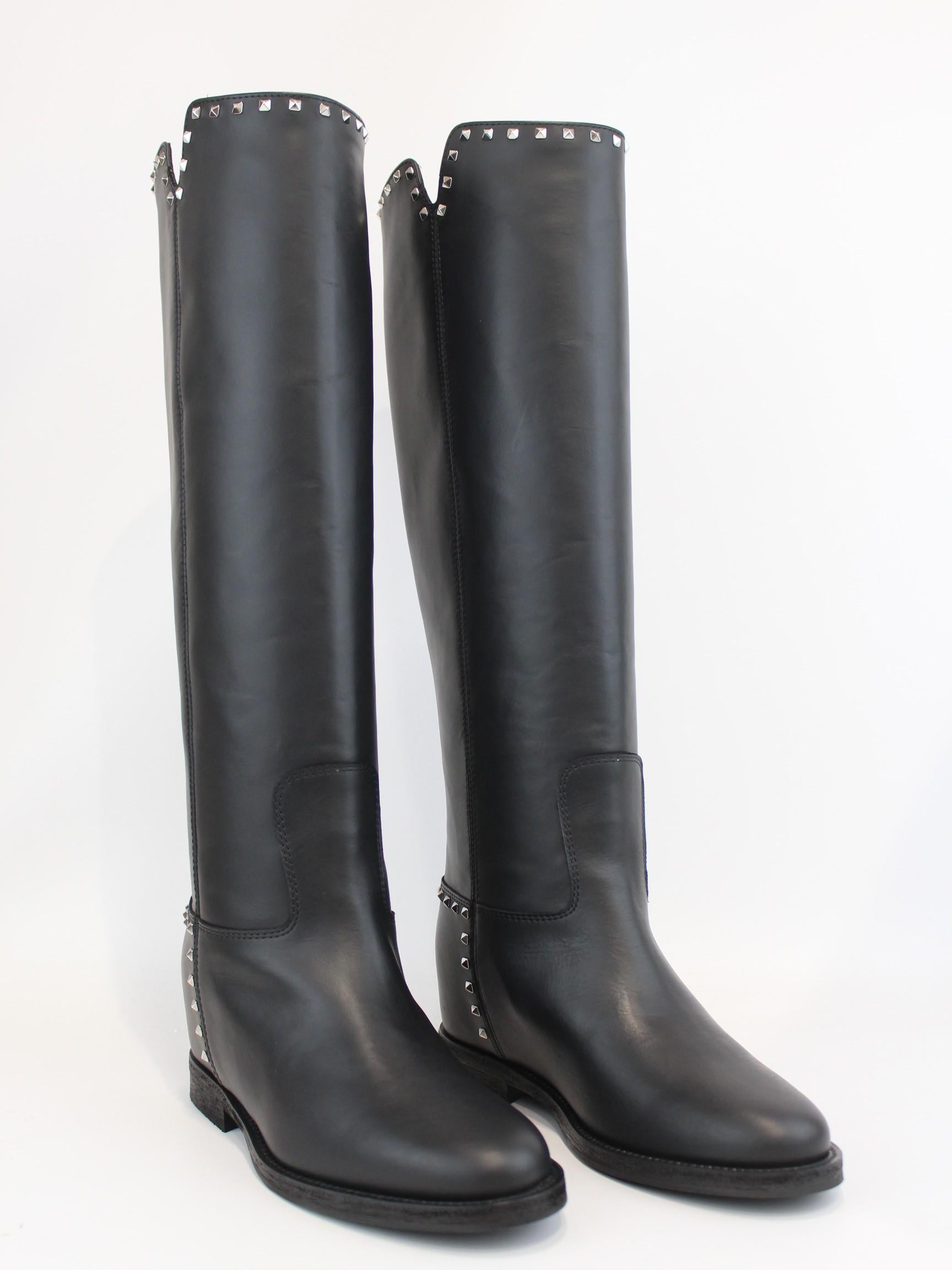 stivali in pelle con borchie 2852 NERO VIA ROMA 15 