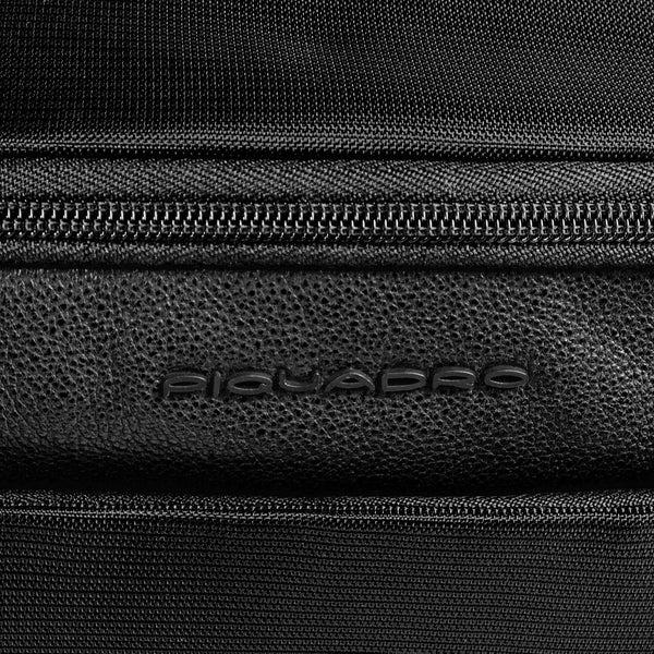 beauty case in tessuto riciclato BY6021W138 N PIQUADRO 