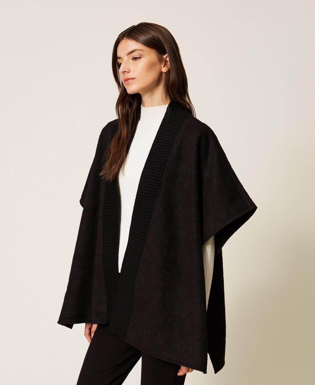 poncho logato 252TO5420 00006 TWINSET 