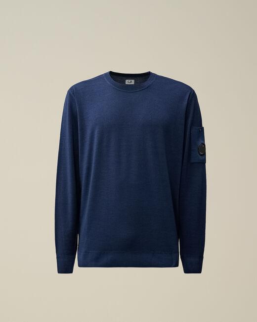maglia in lana merino con logo 17CMKN091A 003247F 887 CP COMPANY 