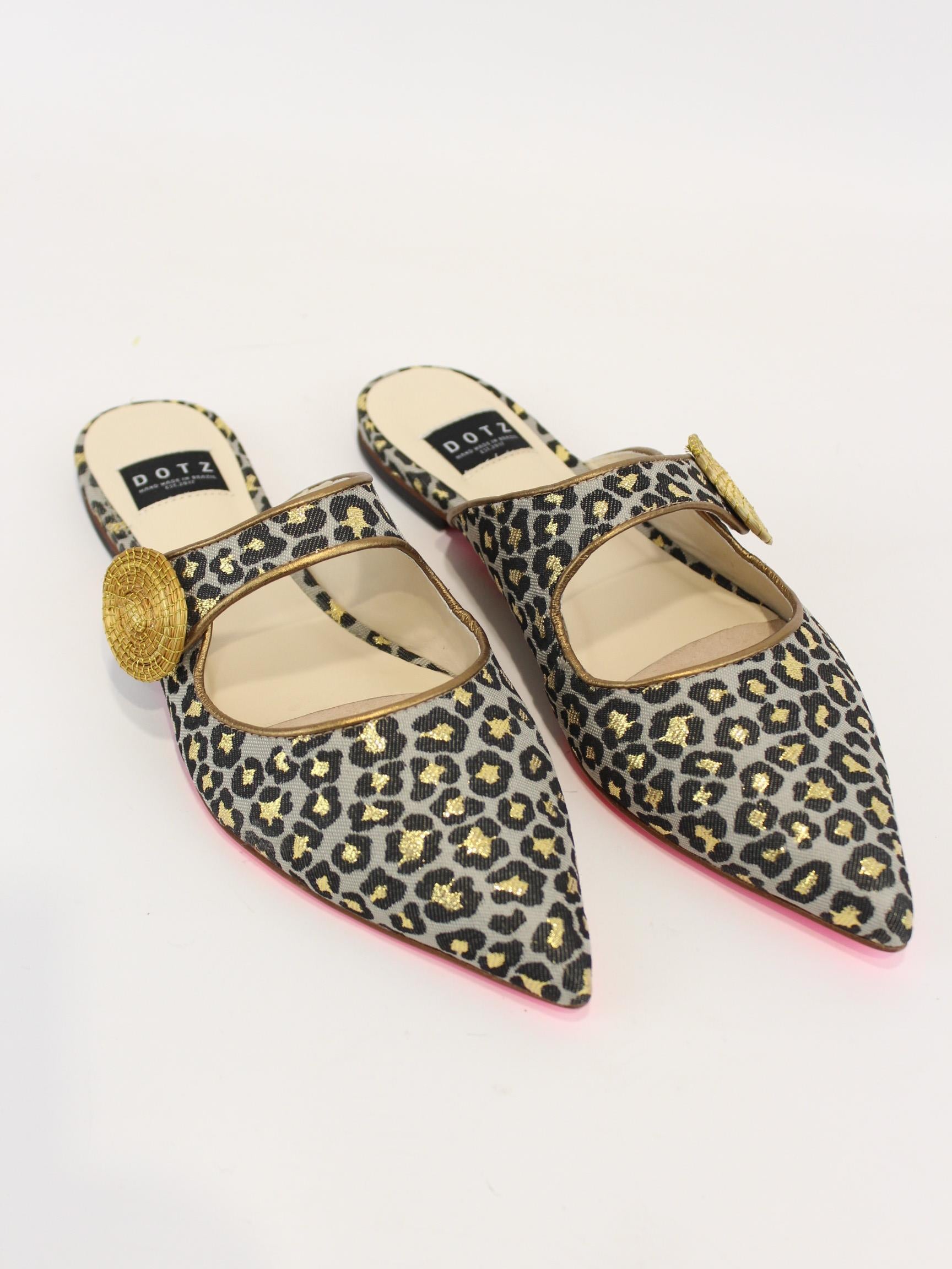 sandalo nakuru NAKURU UNI DOTZ 